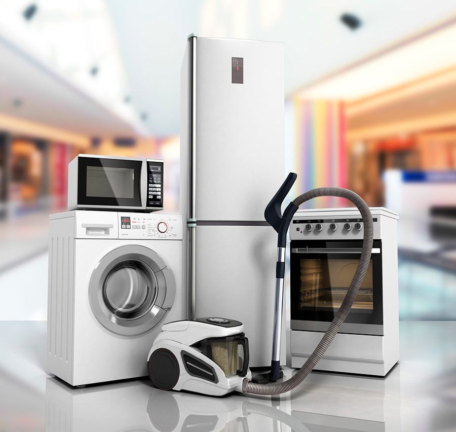 Electrodomésticos: microondas, aspiradora, nevera y horno